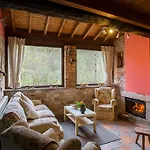 Country house La Torraya Sirviella