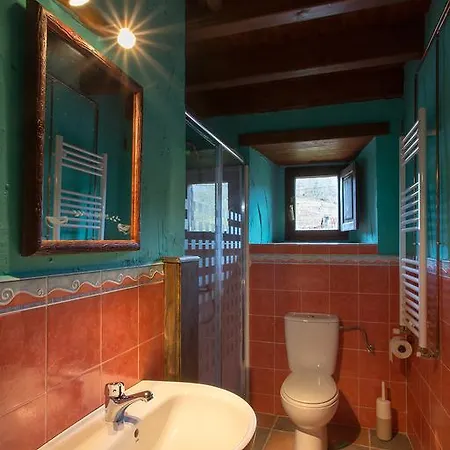 Landhuis Casa Rural La Torraya Sirviella